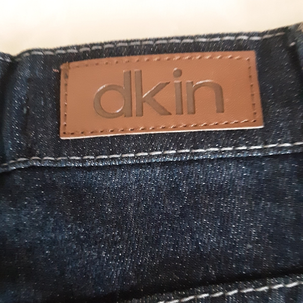 Women's Dark Blue Embellished Back-Pocket Jeans - Picture 4 of 9